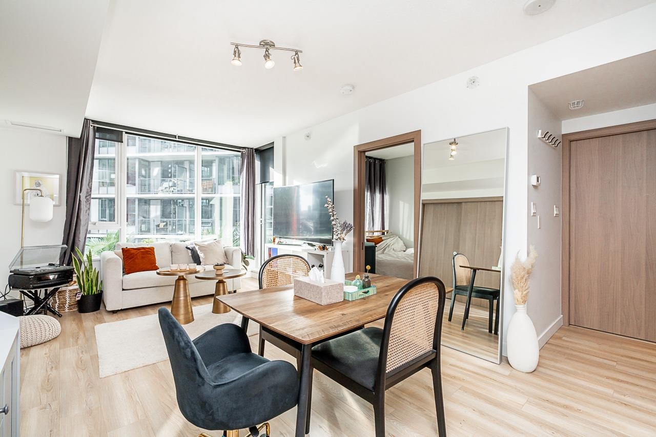 Vancouver - Condo Sold